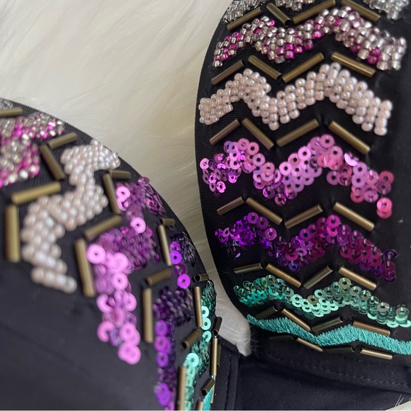 36C Vs Victoria’s Secret Jeweled Bombshell / Miraculous Adds-2Cups Bikini Swim - Picture 7 of 17